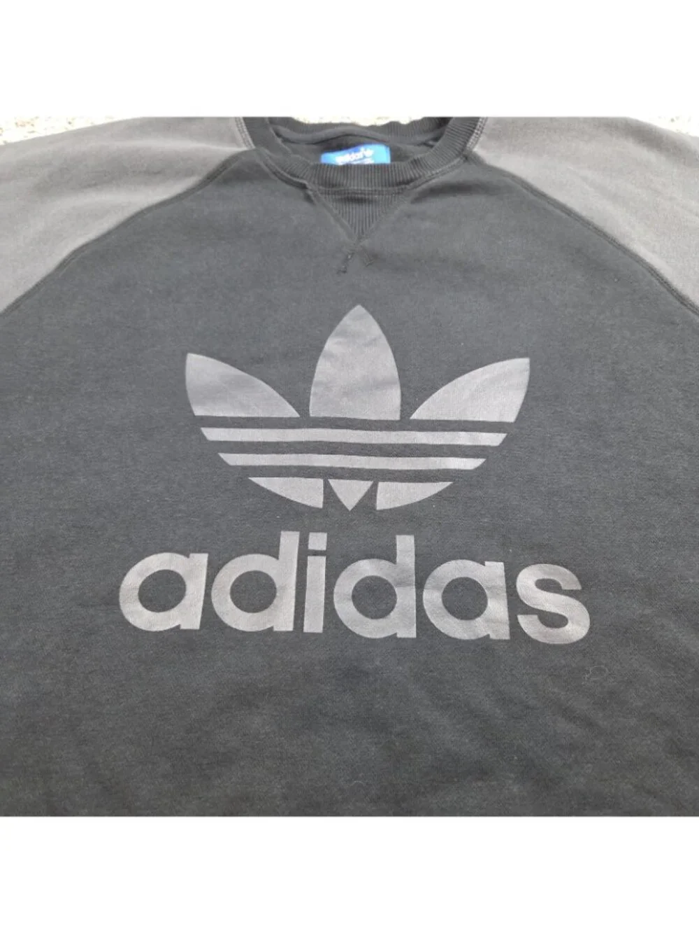Adidas Sweatshirt Mens XL Black Gray Crewneck Vintage Trefoil Spellout Fleece